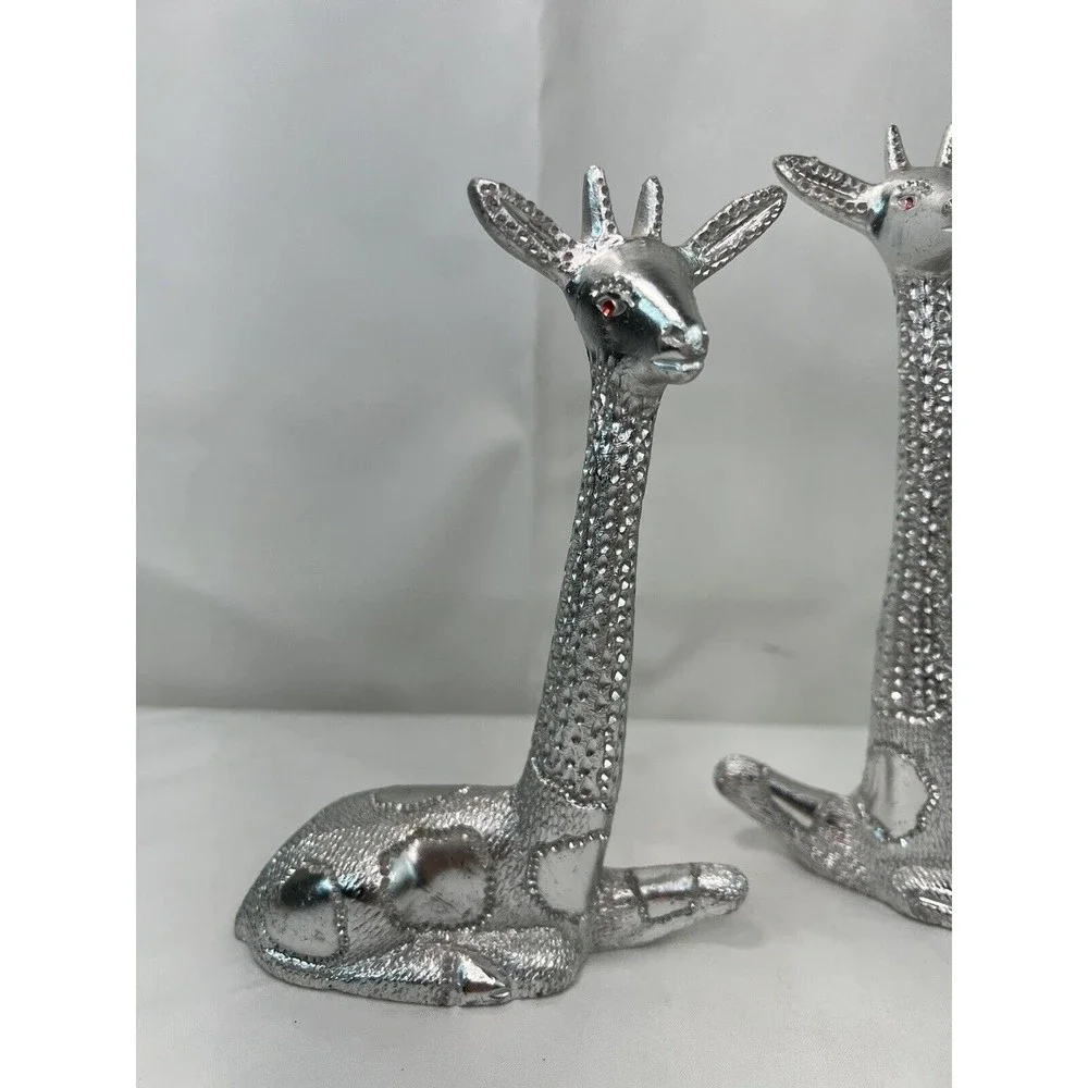 Set Of Vtg Poompuhar Indian‎ Folk Art Decorative Giraffes Silver Tone 7.5”